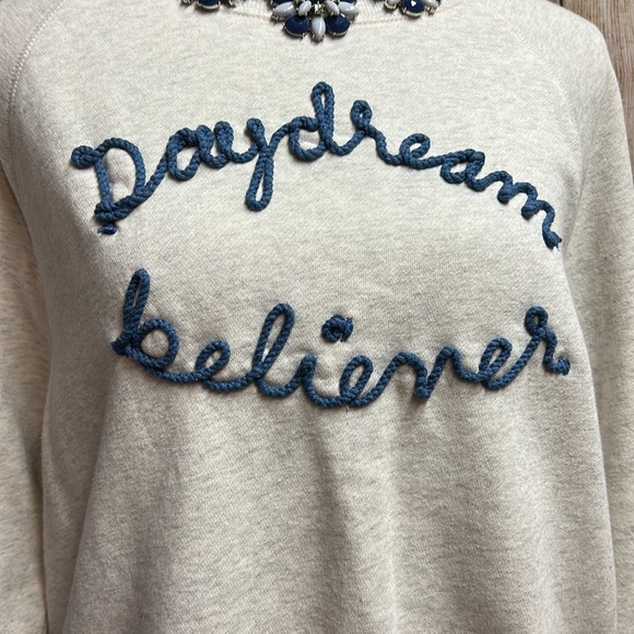 Super cute ON sweatshirt 💙 - Picture 2 of 6